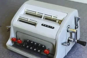 Antique Mechanical Calculator